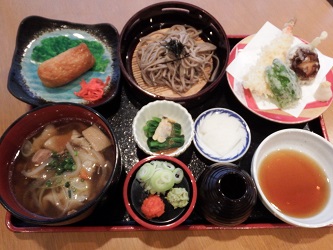 そばひっつみ御膳